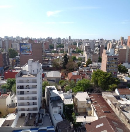 Av Francia 800, 1 dormitorio, factultad medicina. Piso 11