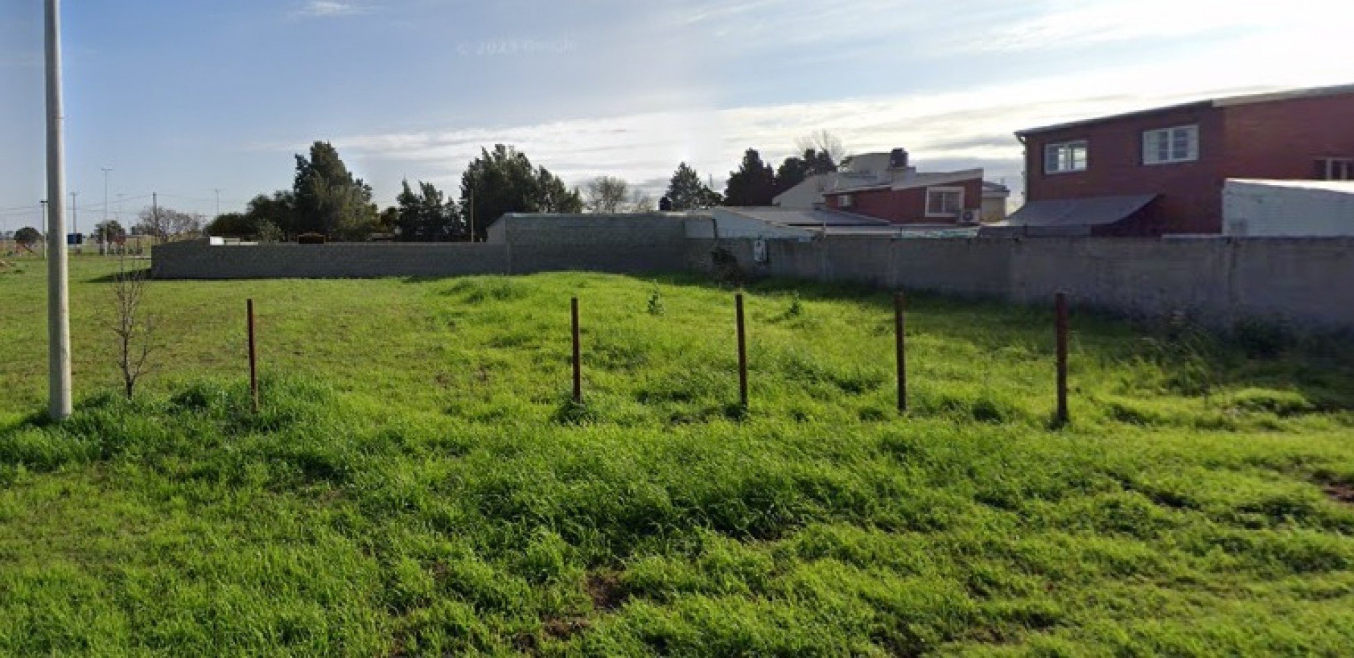 Alvear, Barrio Monte Flores, dos terrenos a la venta, 330 m2 cada uno
