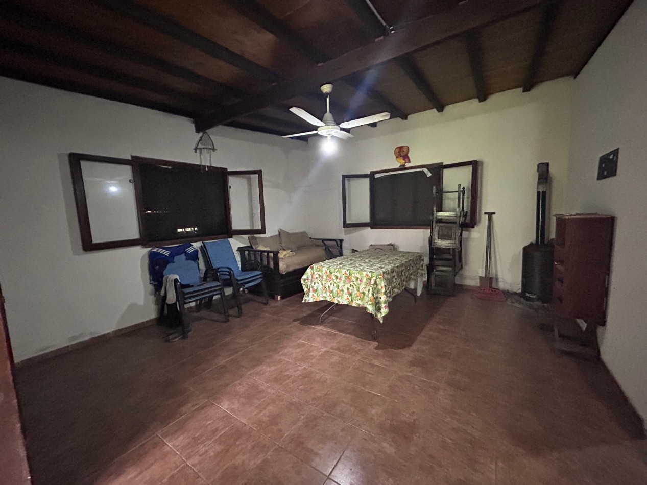 Andino, calle 3, un dormitorio, pileta