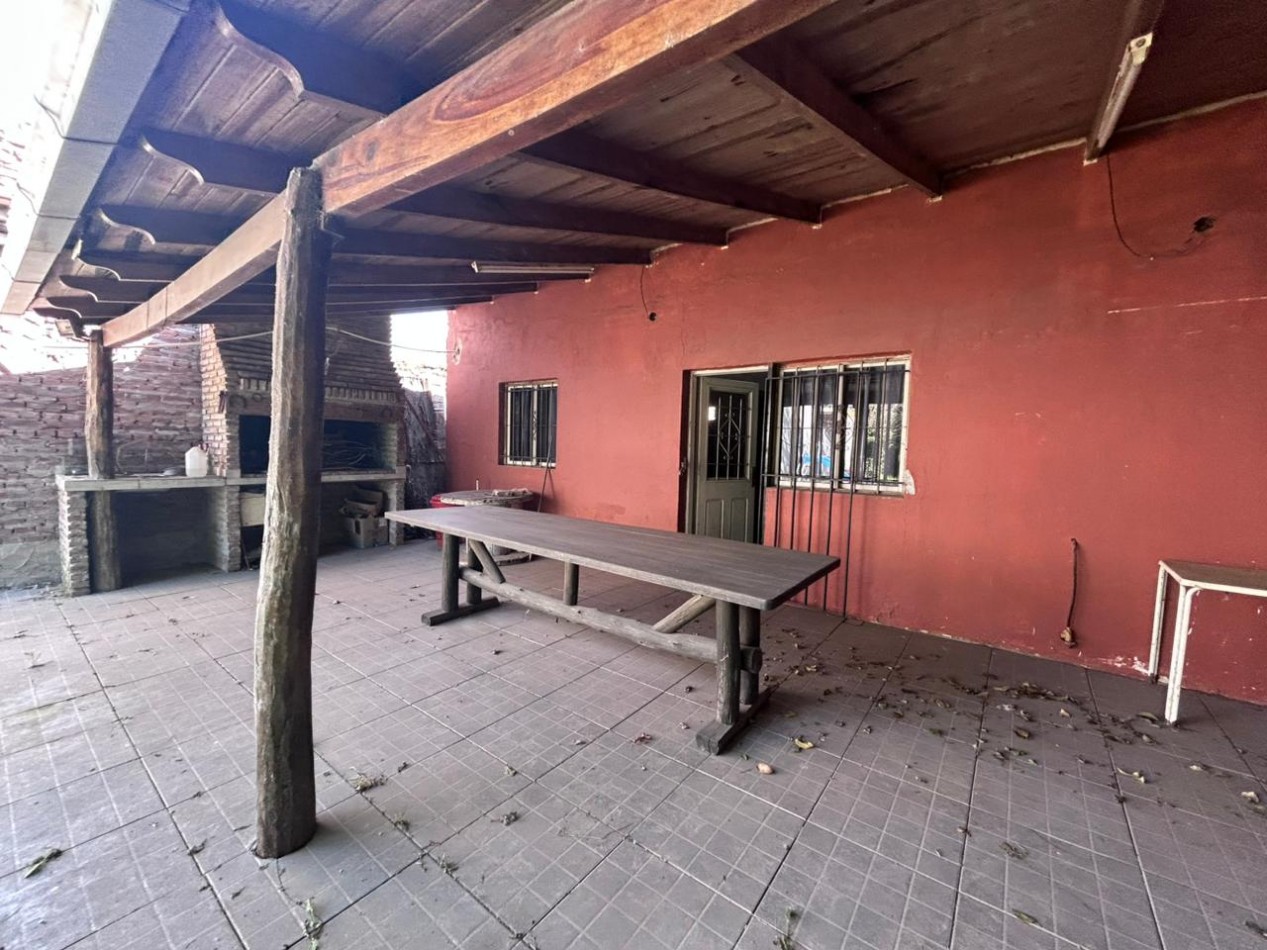 Pueblo Esther, Juan Manuel de Rosas, 1 dormitorio, pileta.