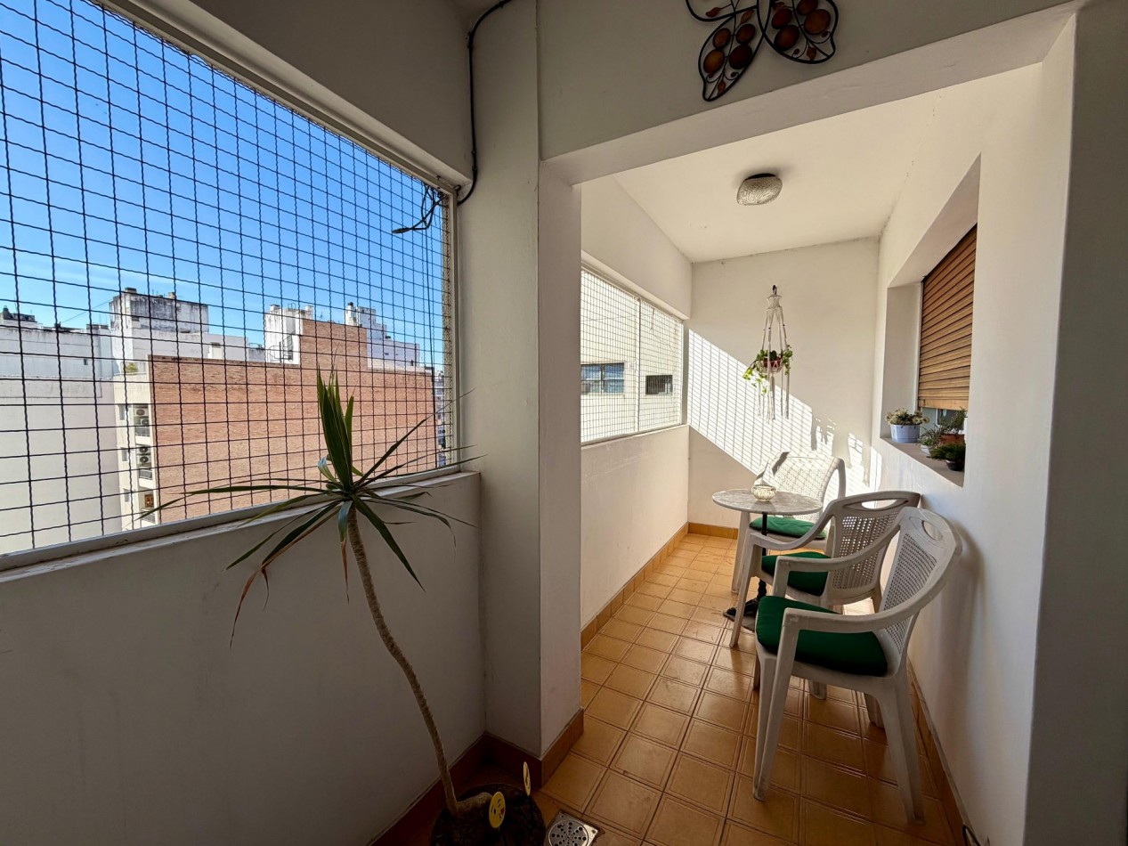DEPARTAMENTO DE 3 DORMITORIOS, FRENTE , COCHERA Y AMENITIS, - PELLEGRINI 840; PISO 8 