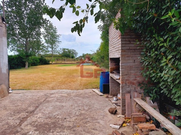 Playa Mansa, 750 m2, 1 dormitorio, a 250 m del Rio Parana.