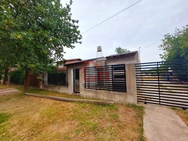 Playa Mansa, 750 m2, 1 dormitorio, a 250 m del Rio Parana.
