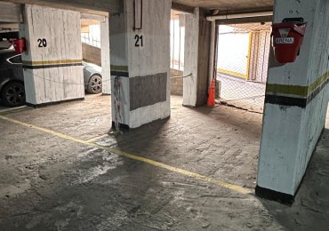 Cochera en venta en Corrientes 300 - Sin expensas